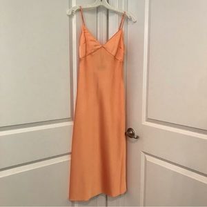 A&F yellow satin slip dress 💛